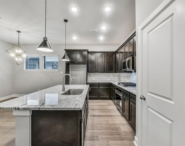 3311 Full Bellied Lane - Photo Thumbnail 10