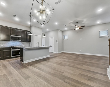 3311 Full Bellied Lane - Photo Thumbnail 11