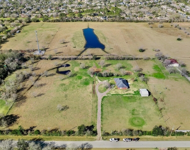 15815 Merle Road - Photo Thumbnail 1