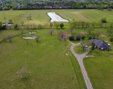 15815 Merle Road - Photo Thumbnail 13