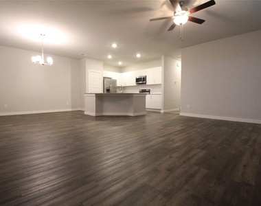 25504 Starling Lane - Photo Thumbnail 1