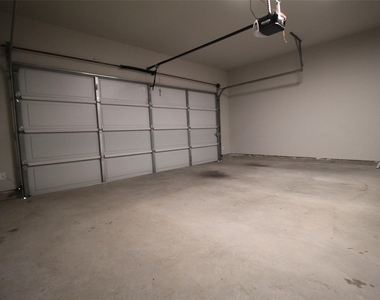 25504 Starling Lane - Photo Thumbnail 31