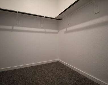 25504 Starling Lane - Photo Thumbnail 16