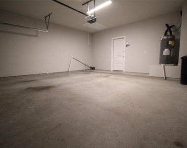 25504 Starling Lane - Photo Thumbnail 32