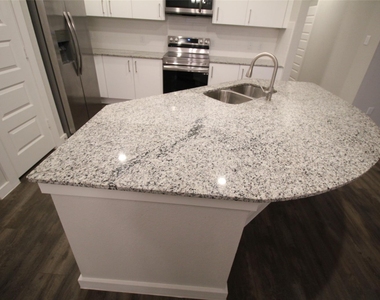 25504 Starling Lane - Photo Thumbnail 6
