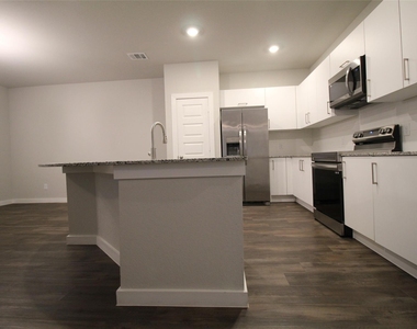 25504 Starling Lane - Photo Thumbnail 8