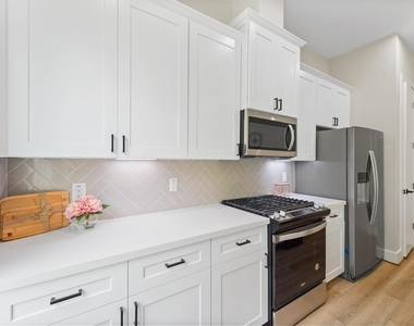 2131 Blalock Road - Photo Thumbnail 7