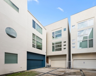 5632 Kiam Street - Photo Thumbnail 1