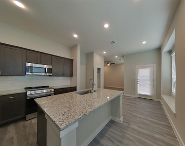 22709 Terrazzo Drive - Photo Thumbnail 5
