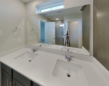 22709 Terrazzo Drive - Photo Thumbnail 9