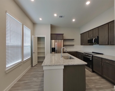 22709 Terrazzo Drive - Photo Thumbnail 4