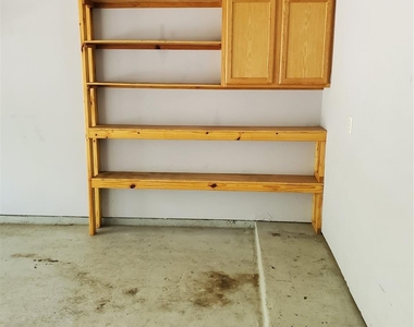 2715 Falling Forest Court - Photo Thumbnail 37