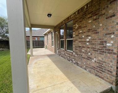 20815 N Blue Hyacinth Drive - Photo Thumbnail 23