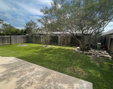 20815 N Blue Hyacinth Drive - Photo Thumbnail 25