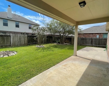 20815 N Blue Hyacinth Drive - Photo Thumbnail 24