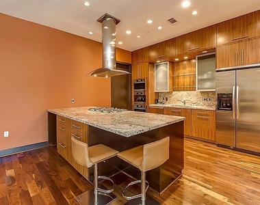 1600 Post Oak - Photo Thumbnail 30