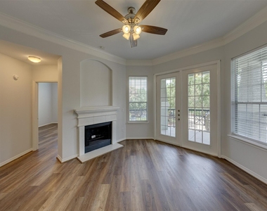 3045 Marina Bay Drive Drive - Photo Thumbnail 10