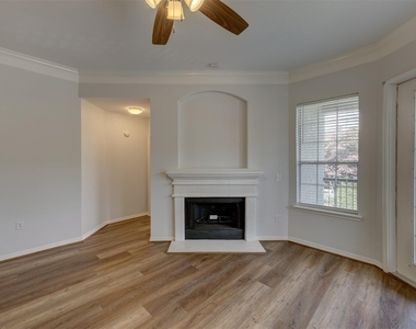 3045 Marina Bay Drive Drive - Photo Thumbnail 11