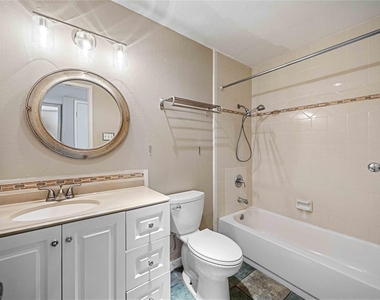 14515 Merry Meadow Drive - Photo Thumbnail 13
