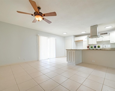 17414 N Yorkglen Drive - Photo Thumbnail 5
