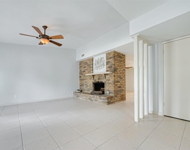 17414 N Yorkglen Drive - Photo Thumbnail 3
