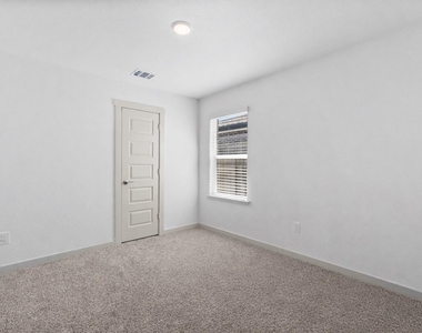 13220 Lago Acero Lane - Photo Thumbnail 12