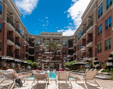 160 Birdsall Street - Photo Thumbnail 7
