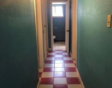 9314 Valley Stream Street - Photo Thumbnail 5