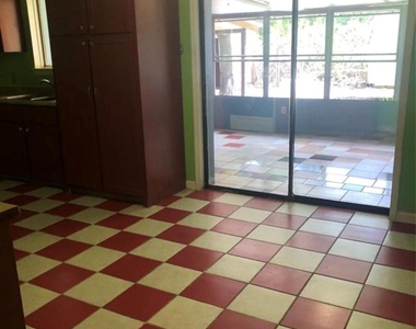 9314 Valley Stream Street - Photo Thumbnail 2
