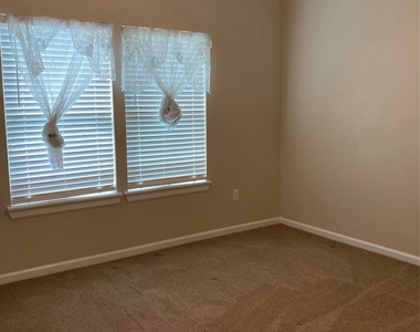 1018 Homer Street - Photo Thumbnail 15