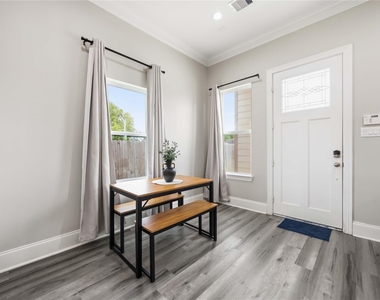 9320 Coffee Street - Photo Thumbnail 4