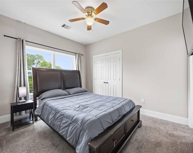 9320 Coffee Street - Photo Thumbnail 19