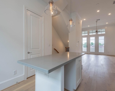 4057 Leeland Street - Photo Thumbnail 10
