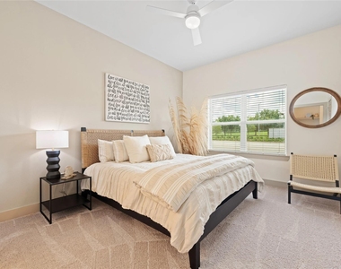 18210 Park Row - Photo Thumbnail 6