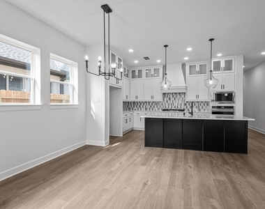 119 Amaranth Way - Photo Thumbnail 15