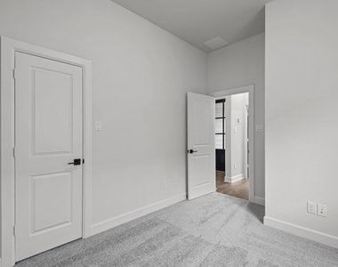 119 Amaranth Way - Photo Thumbnail 9