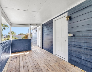 16016 Green Manor Drive - Photo Thumbnail 15