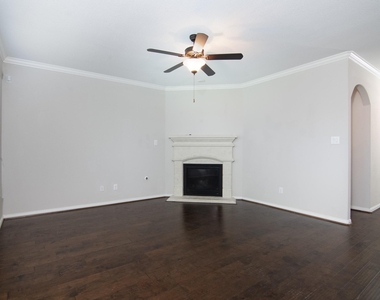 14607 W Bekapark Court - Photo Thumbnail 11