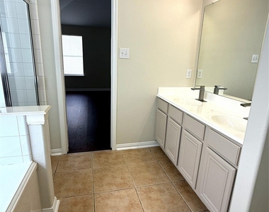 6023 Barany Court - Photo Thumbnail 6