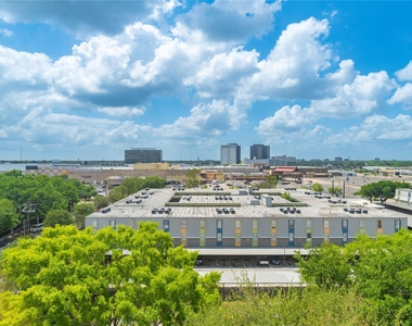 7510 Hornwood Drive - Photo Thumbnail 15