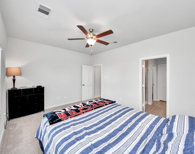 5806 Quest Valley Drive - Photo Thumbnail 19