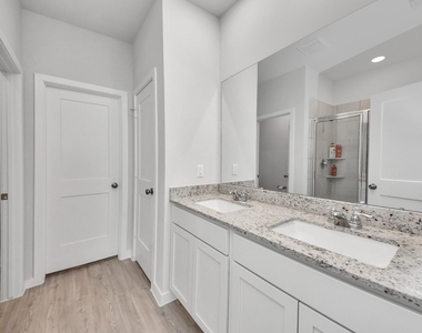 5806 Quest Valley Drive - Photo Thumbnail 20