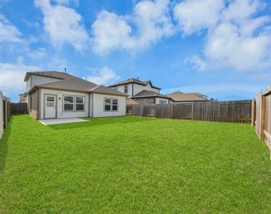 5806 Quest Valley Drive - Photo Thumbnail 23