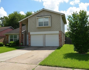 3703 Embarcadero Drive - Photo Thumbnail 2