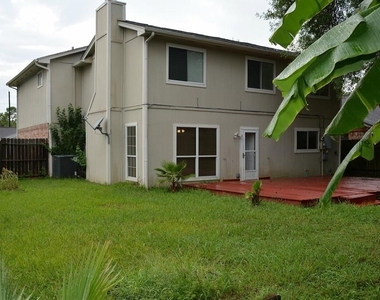 3703 Embarcadero Drive - Photo Thumbnail 26