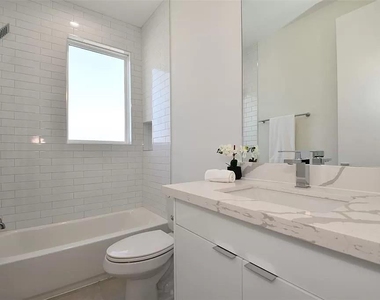 3609 Dennis Street - Photo Thumbnail 30