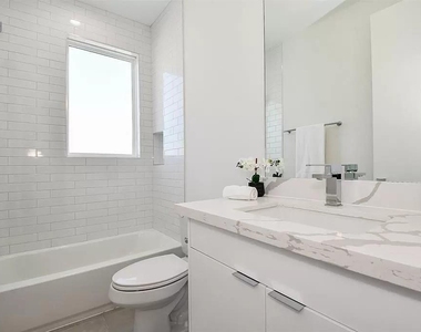 3609 Dennis Street - Photo Thumbnail 27