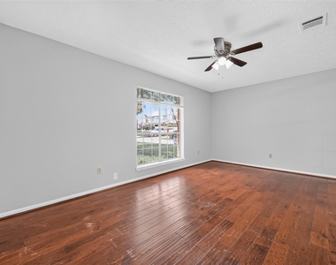 5703 Green Timbers Drive - Photo Thumbnail 23