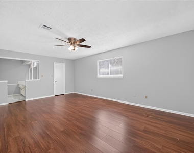 5703 Green Timbers Drive - Photo Thumbnail 35