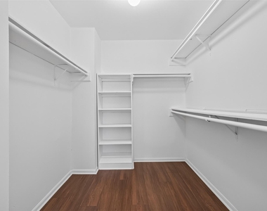 5703 Green Timbers Drive - Photo Thumbnail 33